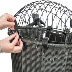 Trixie Front Bike Basket With Universal Holder 41 X 34 X 44cm (L X W X H) -Zoo Plus 110145 trixie hs 05 3
