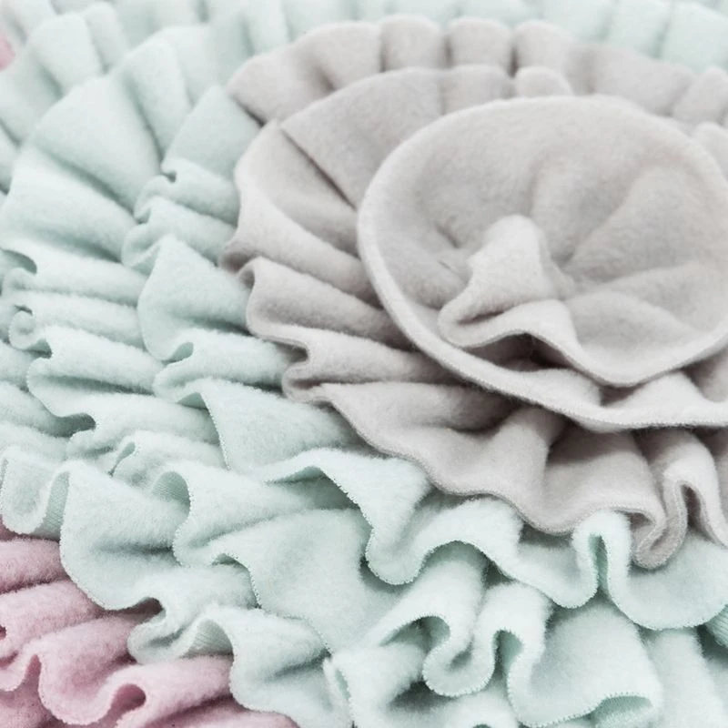 Trixie Junior Sniff And Search Mat Diameter 32cm 5 Trixie Junior Sniff And Search Mat Diameter 32cm - Image 5