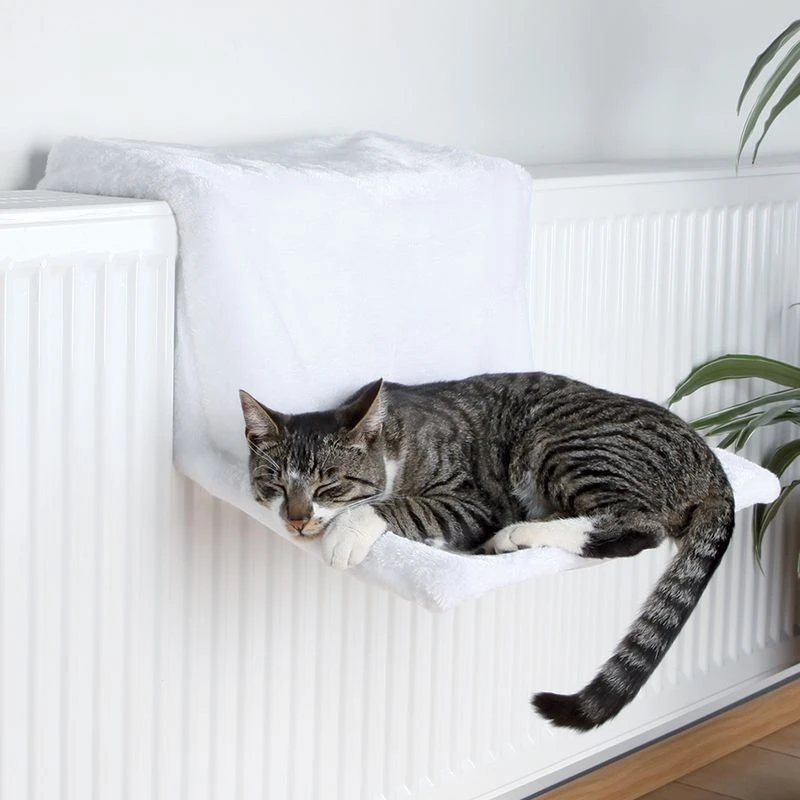 Trixie Deluxe Plush Radiator Bed - White 45 X 31 X 24 Cm (L X W X H) 2 Trixie Deluxe Plush Radiator Bed - White 45 X 31 X 24 Cm (L X W X H) - Image 2