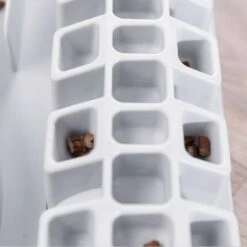 Trixie Cat Activity Fun Board 30 X 40 Cm -Zoo Plus 25866 trixie cat acivity fun board hs 08 6