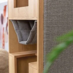 Trixie Scratching Tree Tower - CityStyle Brown -Zoo Plus 385711 trixie kratzbaum tower citystyle hs 13 4