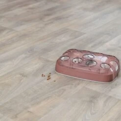 Trixie Cat Activity Soccer 1 Toy 17 Trixie Cat Activity Soccer 1 Toy -Zoo Plus 385714 trixie cat activity soccer 33 23 5cm 1000x1000 hs 09 3